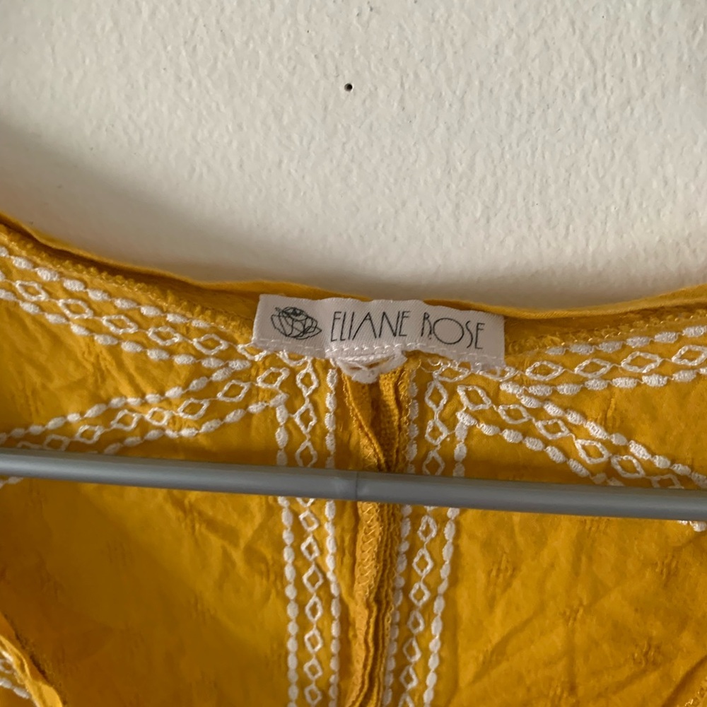 Tank top - Picture 2 of 3